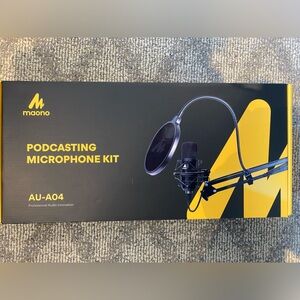 Maono Podcasting Microphone Kit